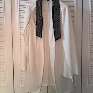 Chic White Camisole with Black Trim